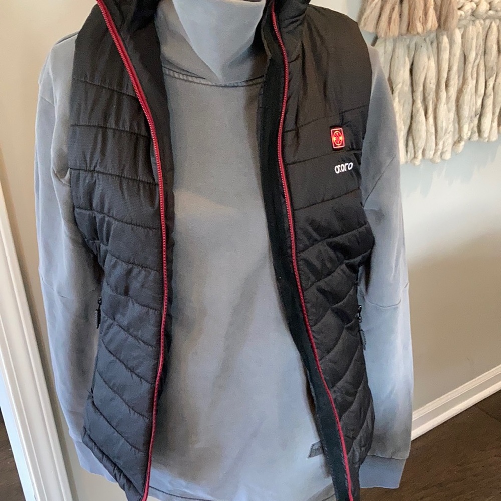 ORORO Lightweight Heated Vest w/Battery Pack - size Small